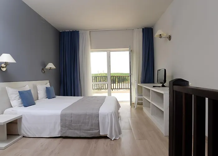 Bella Vista Club Синеморец